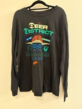 Nike Black Long-Sleeve 'Deer District' Milwaukee Bucks 2021 NBA Graphic Tee